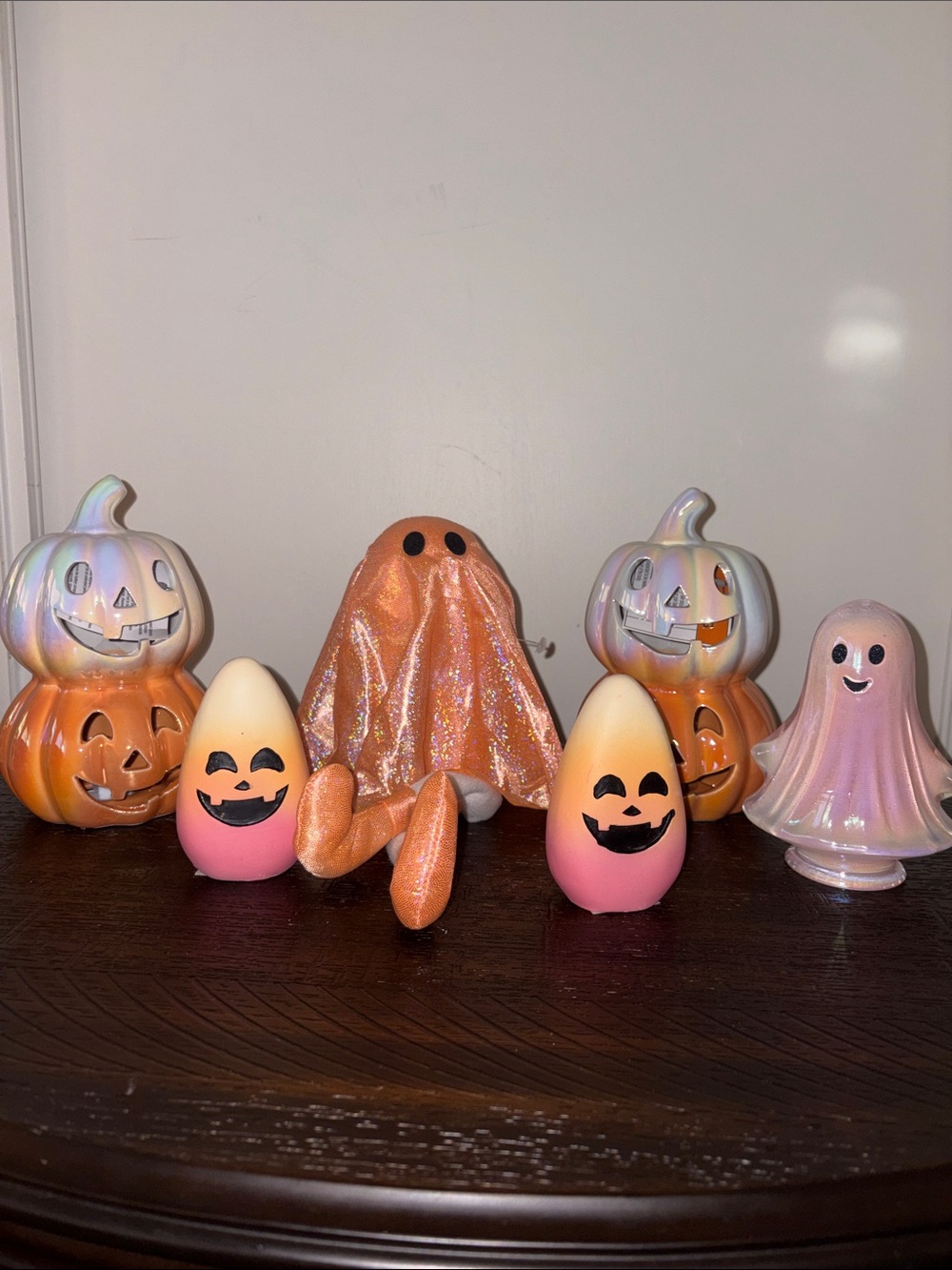 Festive Pink & Peach Halloween Ghost Decor Set - Brand Unspecified